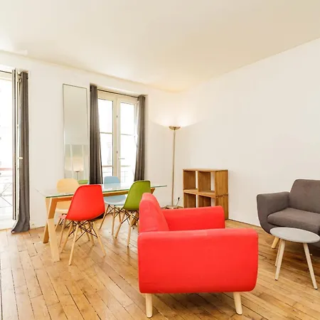 Appartamento Spacious In 11eme